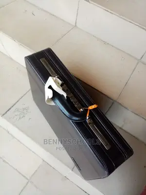 Big Brown Leaves King Briefcase