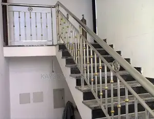Photo - Stainless Ring Ball Handrail