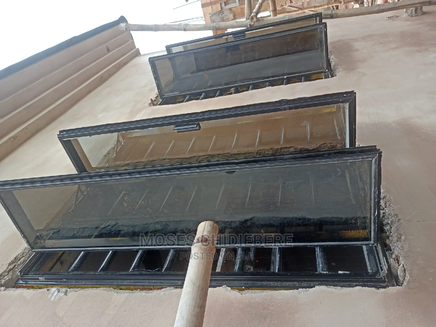 Frameless/Structural Windows