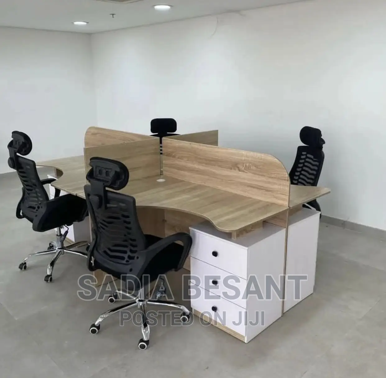 Exquisite Office Space Interior Design