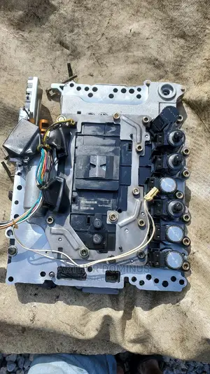 Nissan Pathfinder Frontier X-Terra Gearbox Valve-Body 2007
