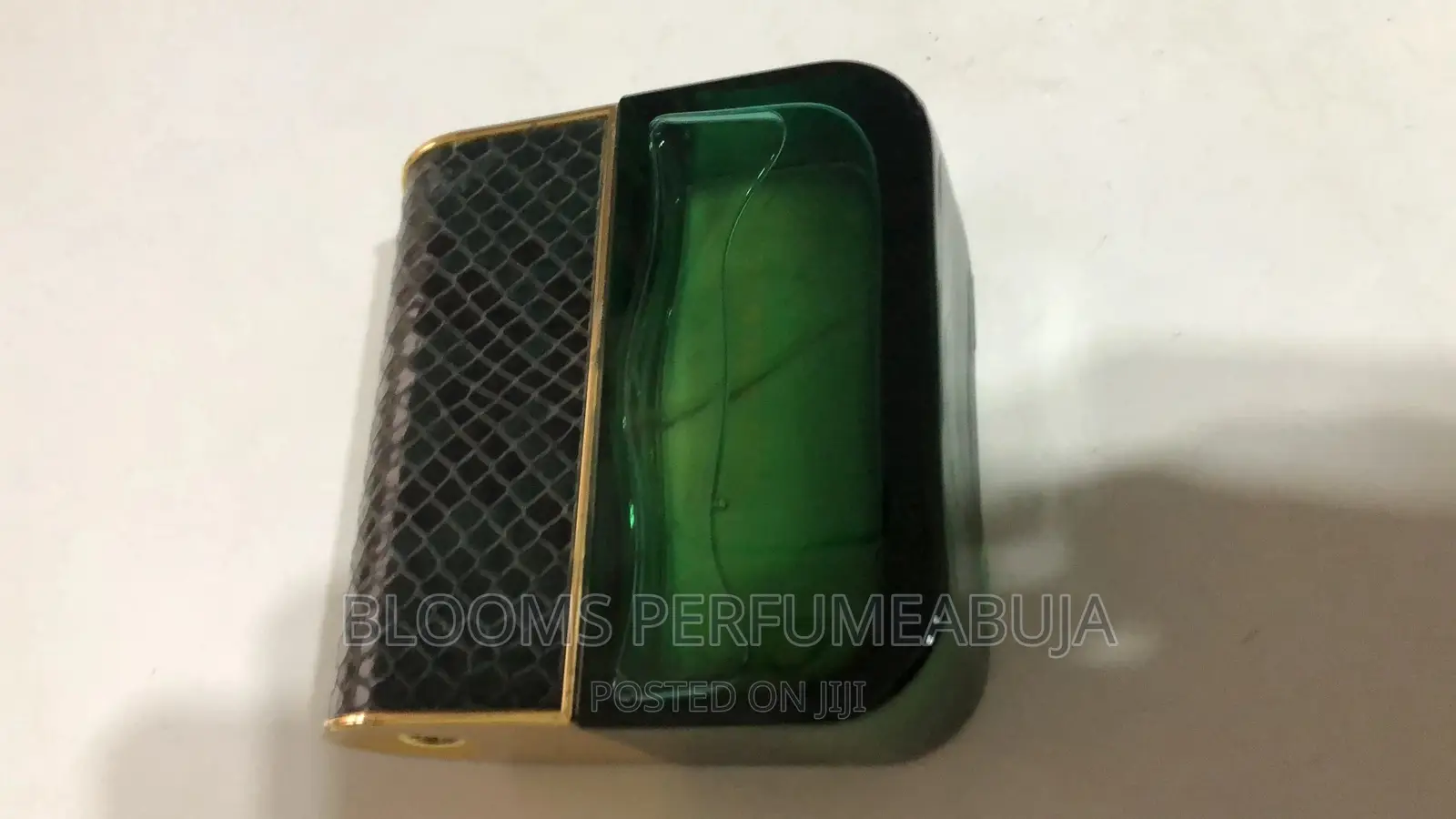 Marc Jacobs Decadence
