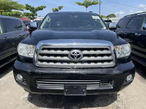 Toyota Sequoia 2014 Black