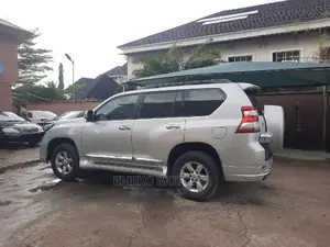 Toyota Land Cruiser Prado 4.0 V6 Dual VVT-i 2015 Silver