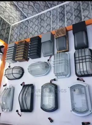 Outdoor Wall Light
