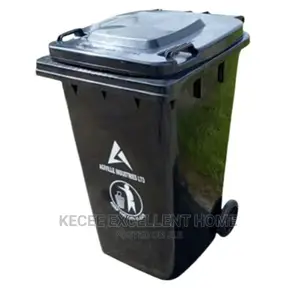 Waste Bin With Wheels - 100 Liters