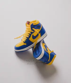 Nike Air Jordan 1 Retro “Reverse Laney”