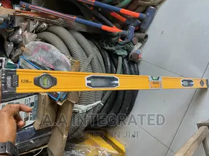 Spirit Level 1.2 Meters INGCO