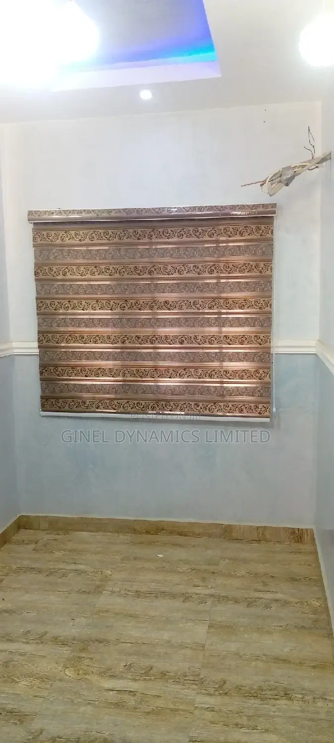 Window Blind (Free Delivery)