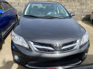 Toyota Corolla 2010 Gray