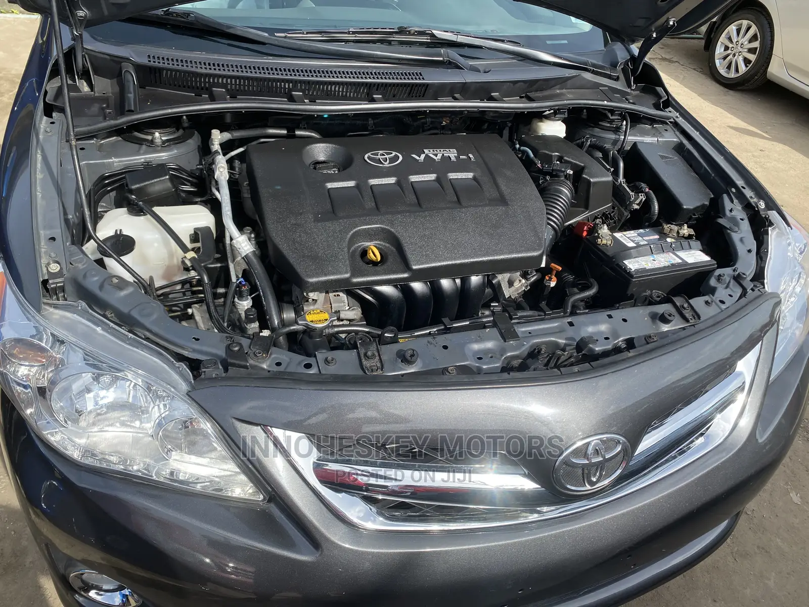 Toyota Corolla 2010 Gray