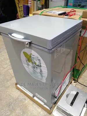 Bona 118litrs AC/DC/Solar Freezer