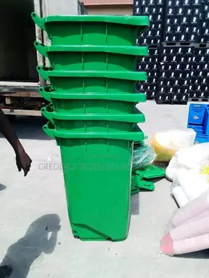 Dust Bin/ Waste Bin/ Trash Can