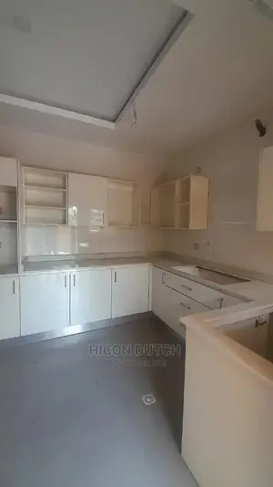 4bdrm Townhouse / Terrace in Gwarimpa Main, Gwarinpa for rent