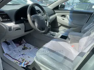 Toyota Camry 2008 Silver