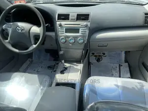 Toyota Camry 2008 Silver
