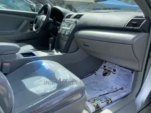 Toyota Camry 2008 Silver