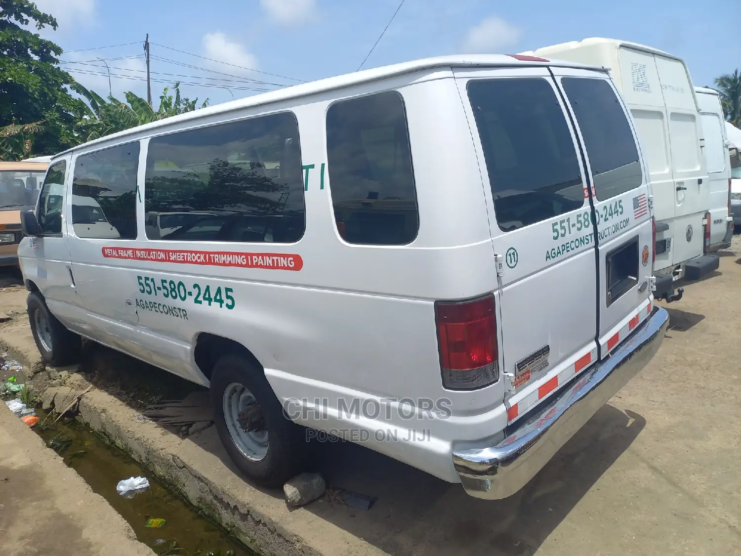 Ford E350 2007 White