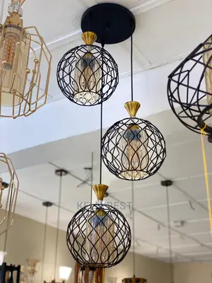 Dropping Pendant Light