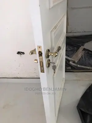 We Refurbish Damage Security Doors,Locks And Handles