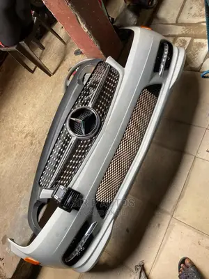 All Types of Mercedes Benz Front Bumpers Are Available
