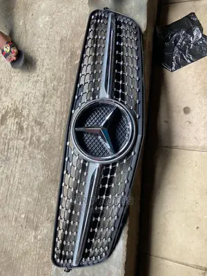 All Model of Mercedes Benz Front Grill Are Available