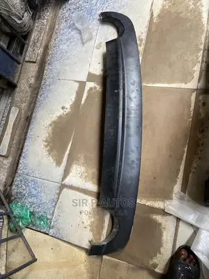 All Model of Mercedes Benz Back Bumper Down Are Available