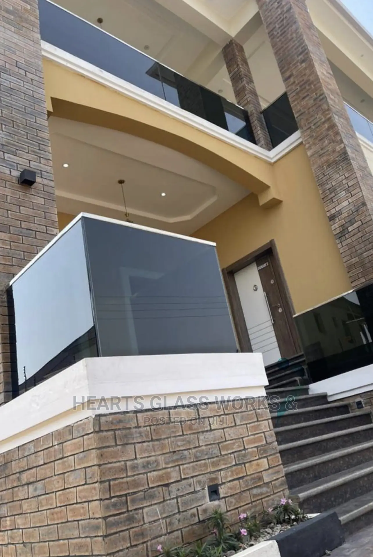 Exterior Balustrade Installed With Aluminum Top Rail.