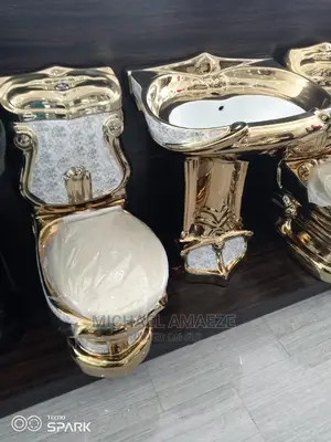 Lavida Royal Gold and White Big Executive Water Closet
