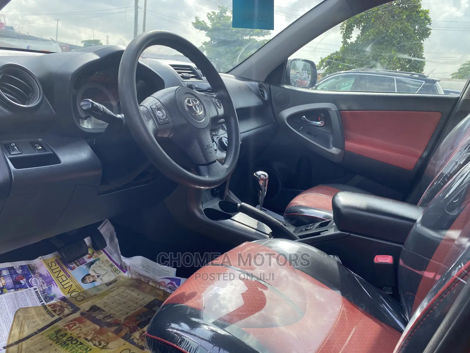 Toyota RAV4 2010 Red