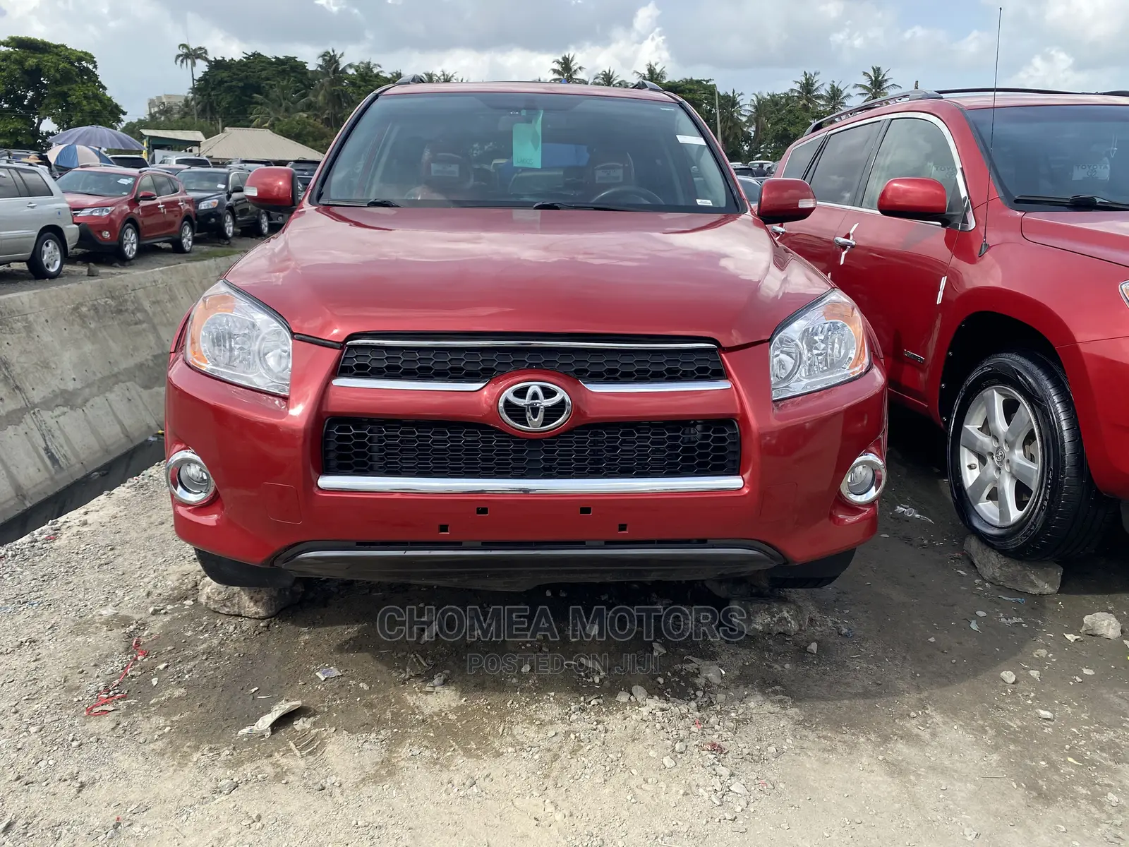 Toyota RAV4 2010 Red