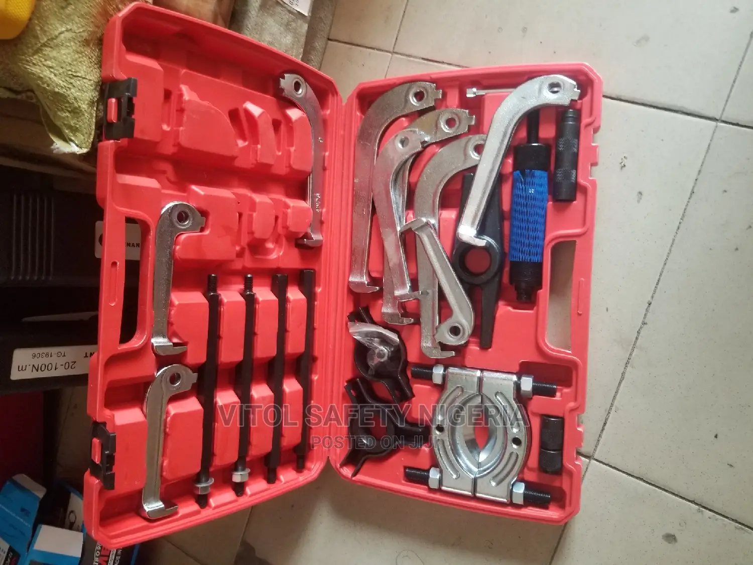 Gear Jaw Puller