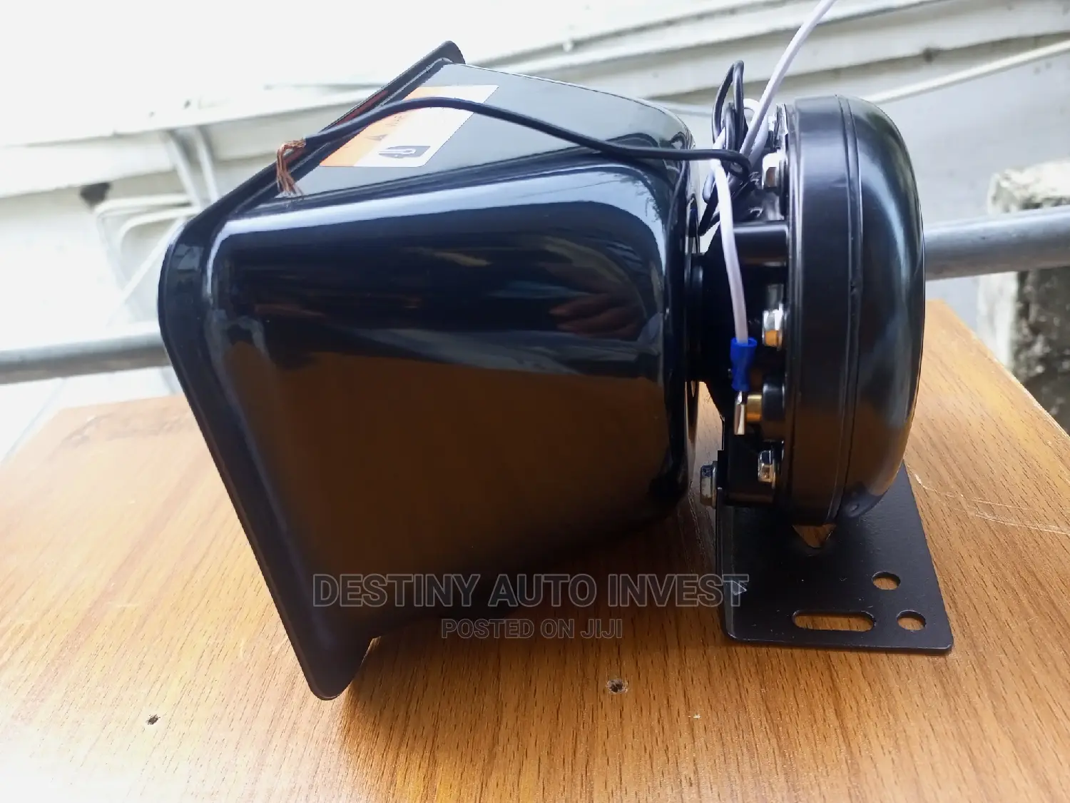 Remote Control Siren Amplifier With Speaker