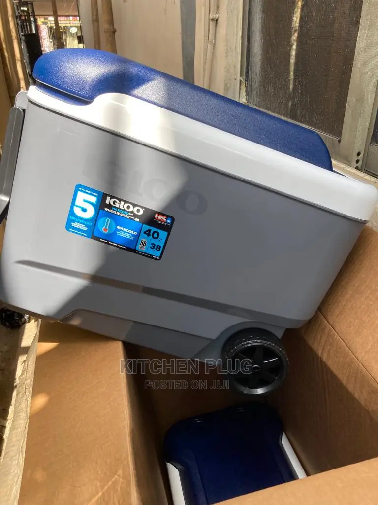 Igloo Maxcold 40 Qt Wheeled Cooler