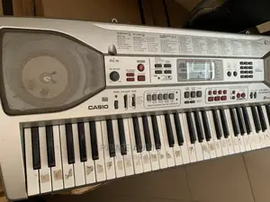 Casio LK93 Electronic Keyboard