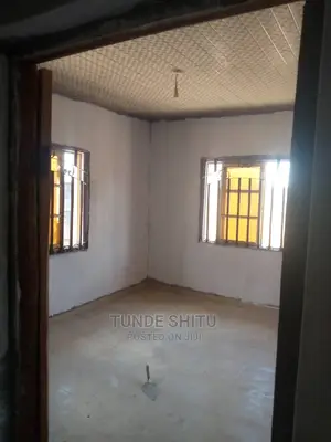 Furnished 1bdrm Apartment in Awobo Estate, Ikorodu for rent