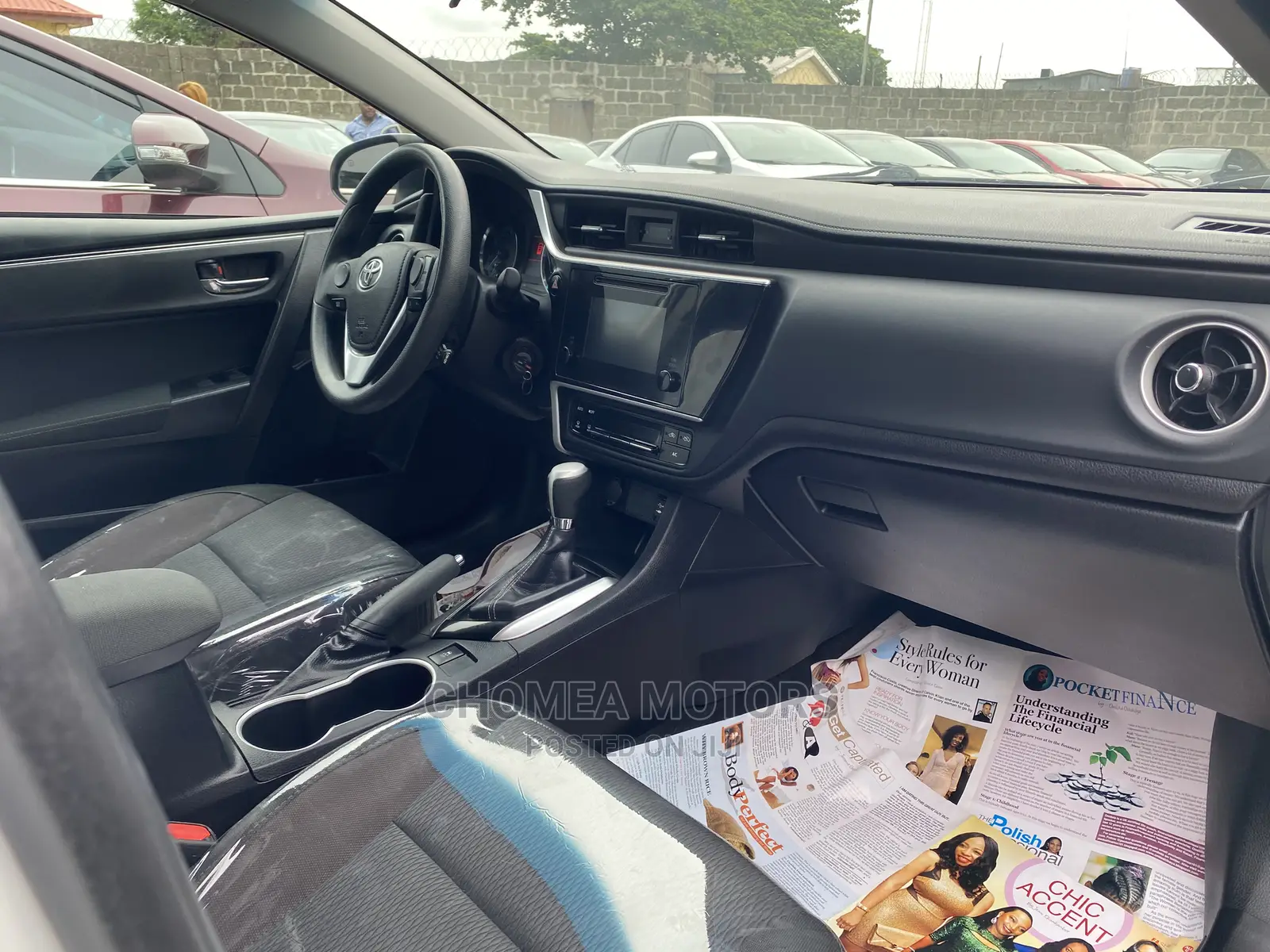 Toyota Corolla 2019 White