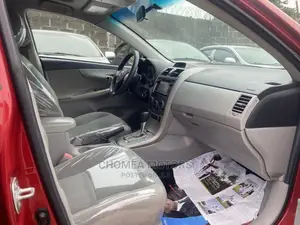 Toyota Corolla 2012 Red