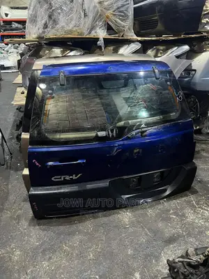 Booth Glass Honda CRV 2003-05 Model