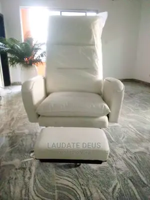 Executive Swivel Boss Office Chair