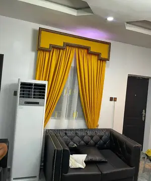 Curtains and Window Blinds