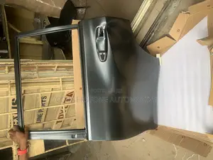 Door Land Cruiser Prado 2018