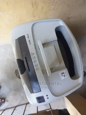Brand New Paper Shredder