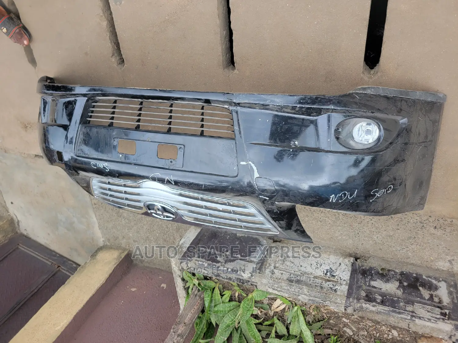 Avensis 2010 Front Bumper