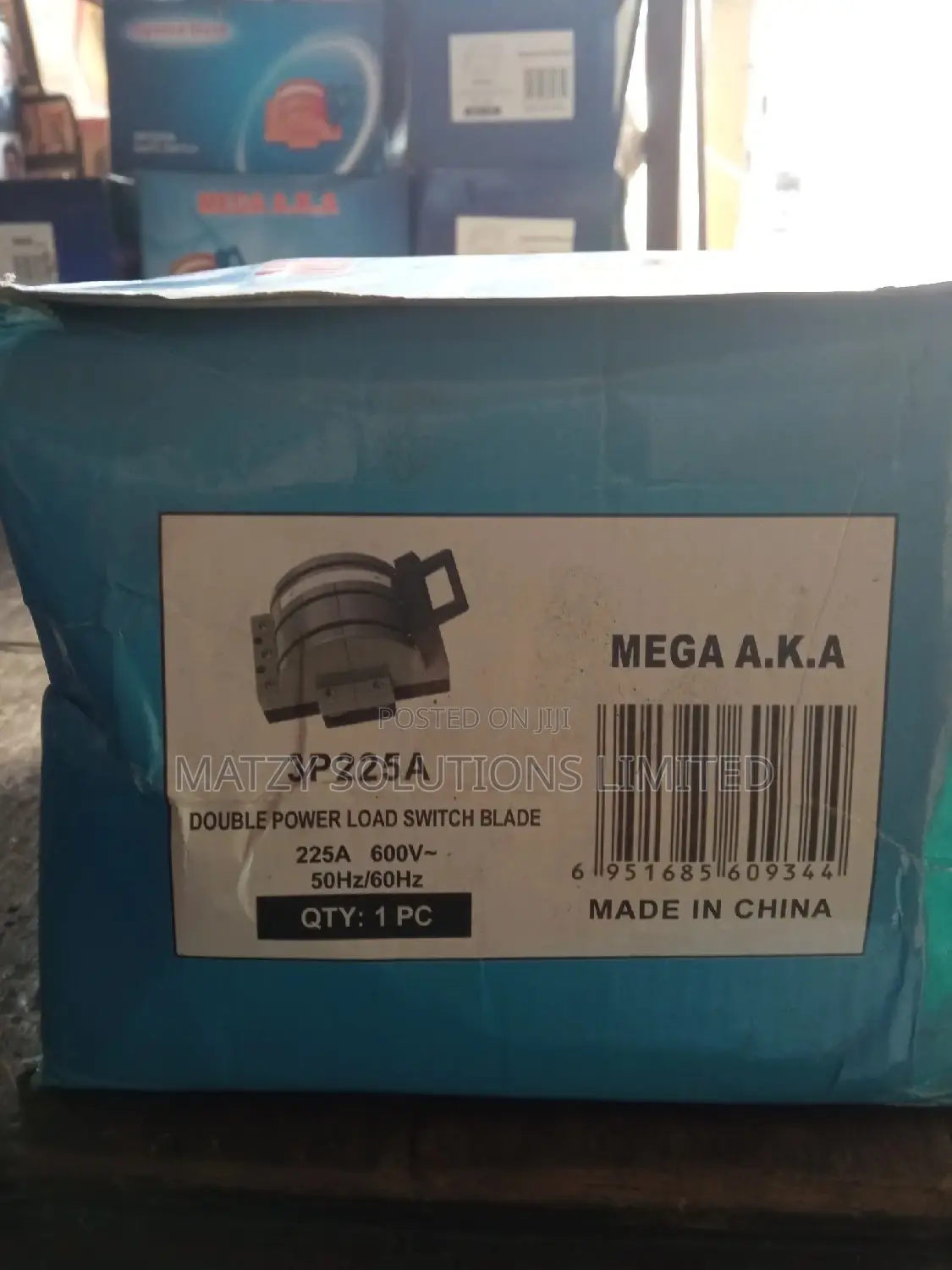Three-Pole 225A Knife Switch Change Over