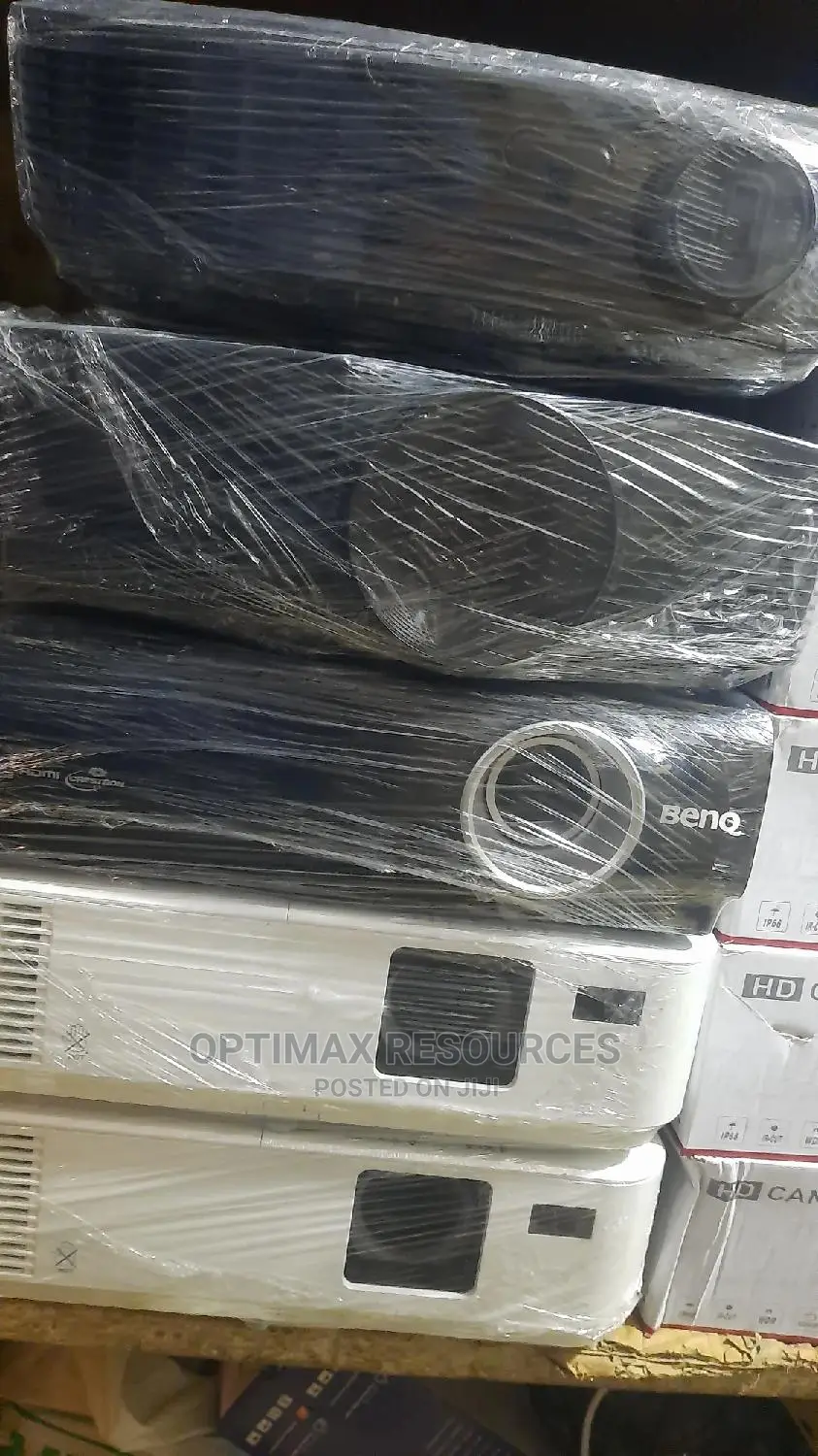 Dell, Nec, Toshiba, Epson, Hitachi Projector Machine