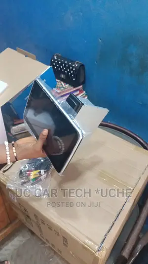 Rotating Universal Android for All Cars