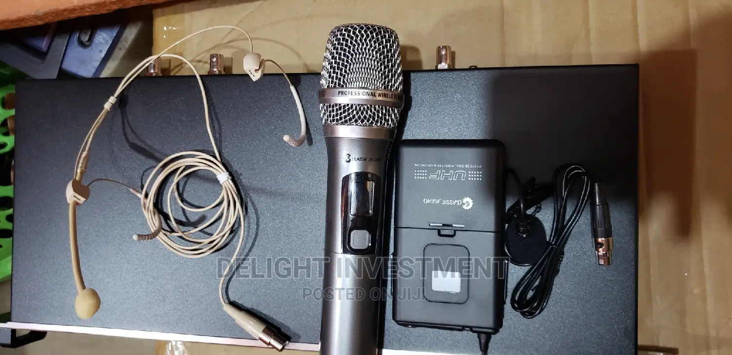 Professional Classic Audio Neck Handle Wireless Microphone in Ojo Audio & Music Equipment