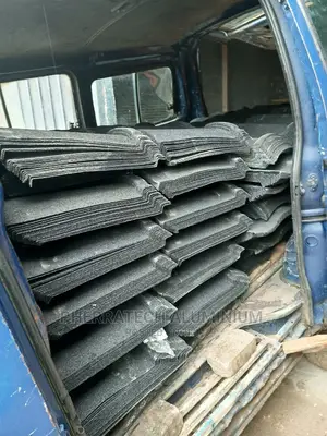 Roman Tiles Black