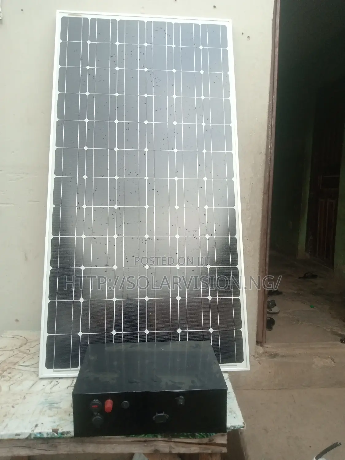 2500watts Solar Generator Litium 2 Years Warranty
